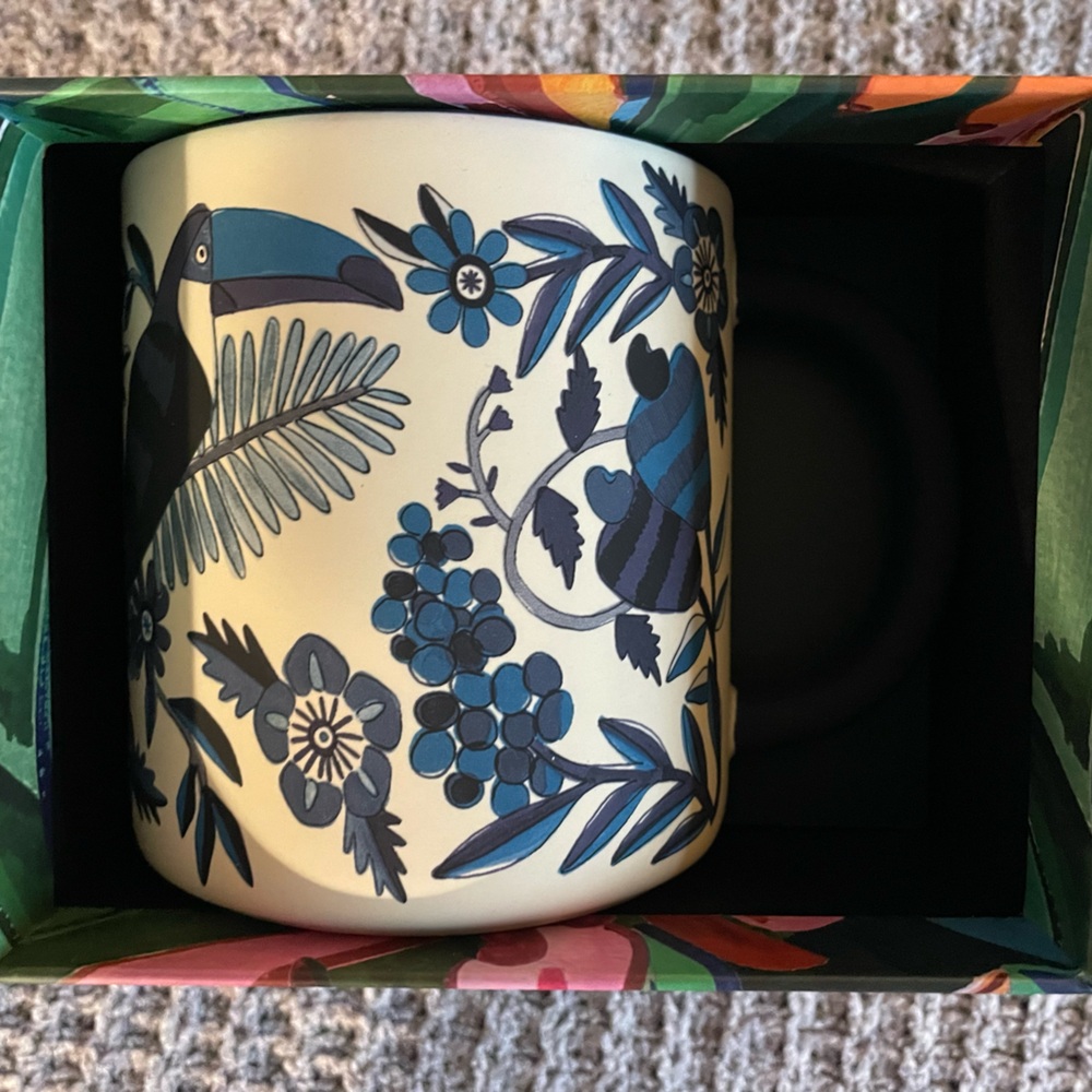 Starbucks x Farm Rio mug - Picture 2 of 2